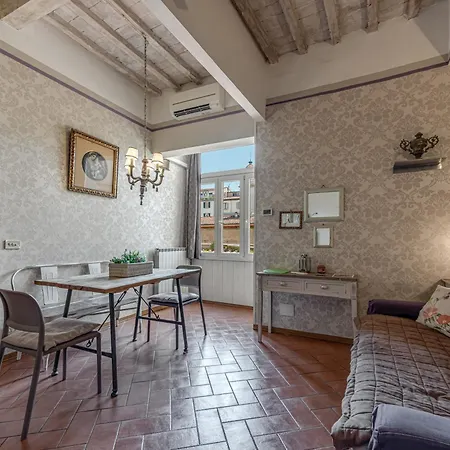Violet Flat, San Gallo * Florence